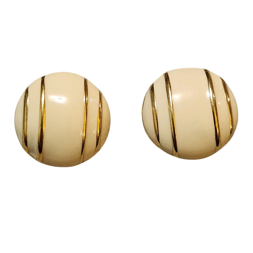 Vintage Cream Gold Tone Post Earrings